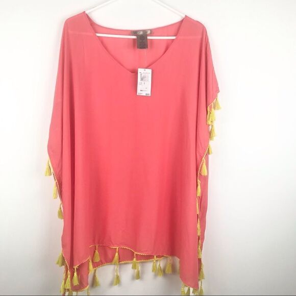 C&T Beach Coral Lily Beach Cover Up - Picture 2 of 10